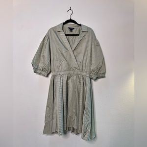 Monaco size L new with tags dress